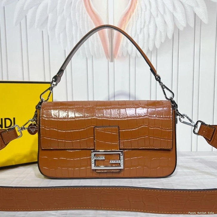 Cheap Leather Tiffany Fendi Baguette Medium Crocodile Brown Bag In 0819